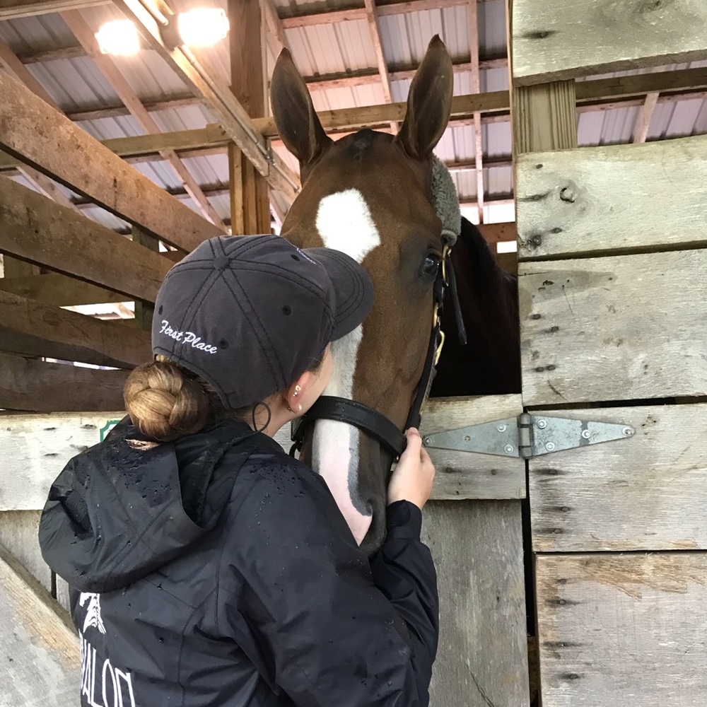 Meet your Posher, Hannah